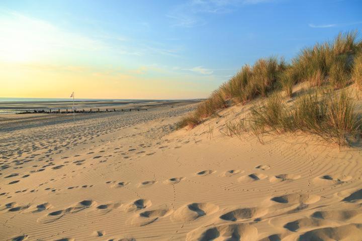 Cottage Proche Du Bord De Mer Et Au Coeur Des Dunes Мерлімон-Плаж Екстер'єр фото